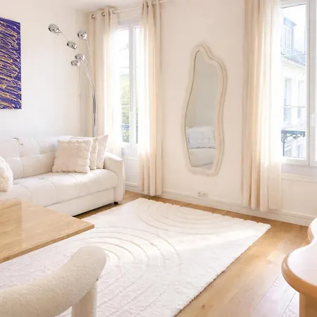 Apartment Saint-germain-des-pres - Modern-calm-bright